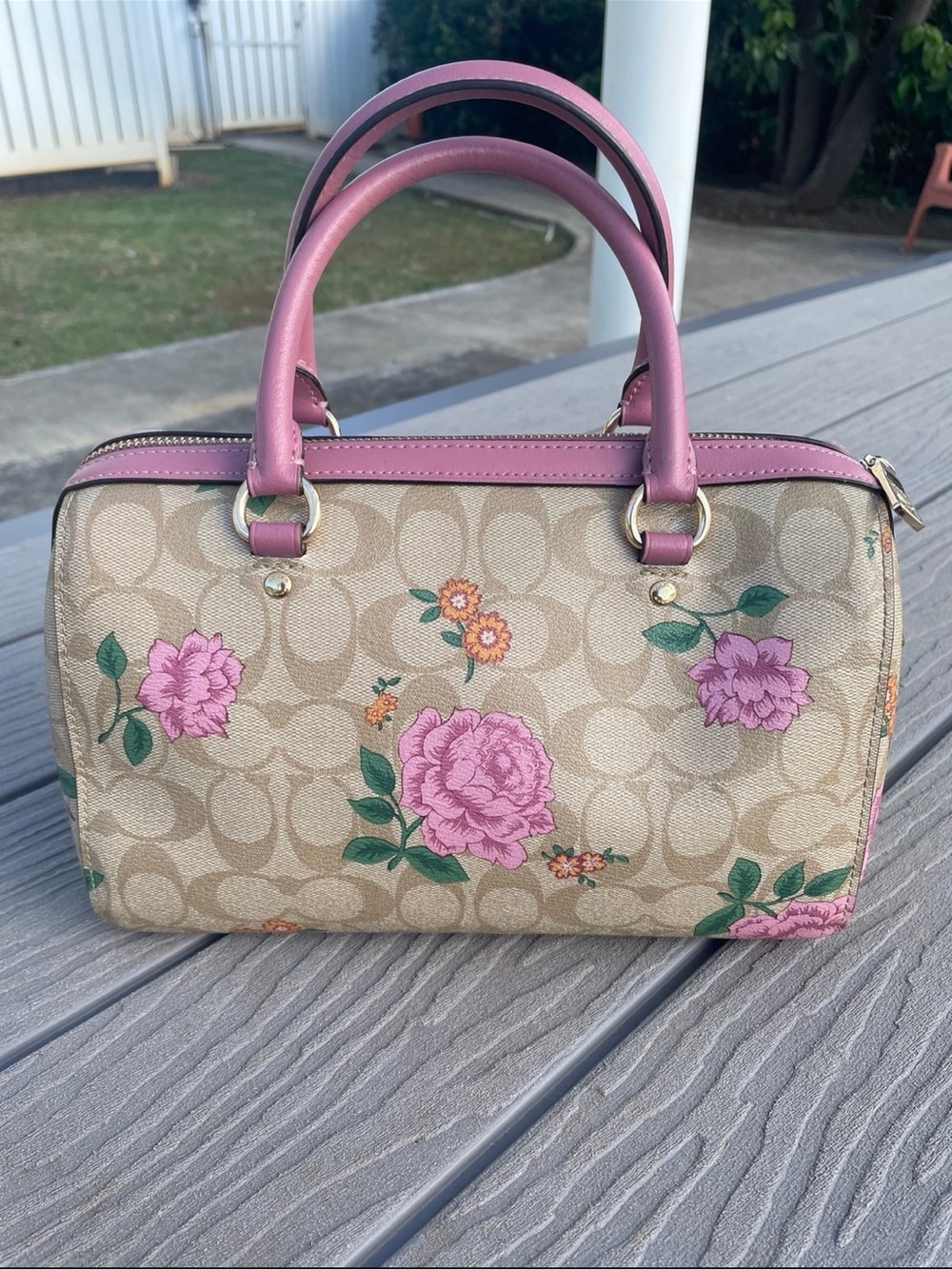 Coach Medium Prairie Pink Floral Signature Rowen - Picture 5 of 8